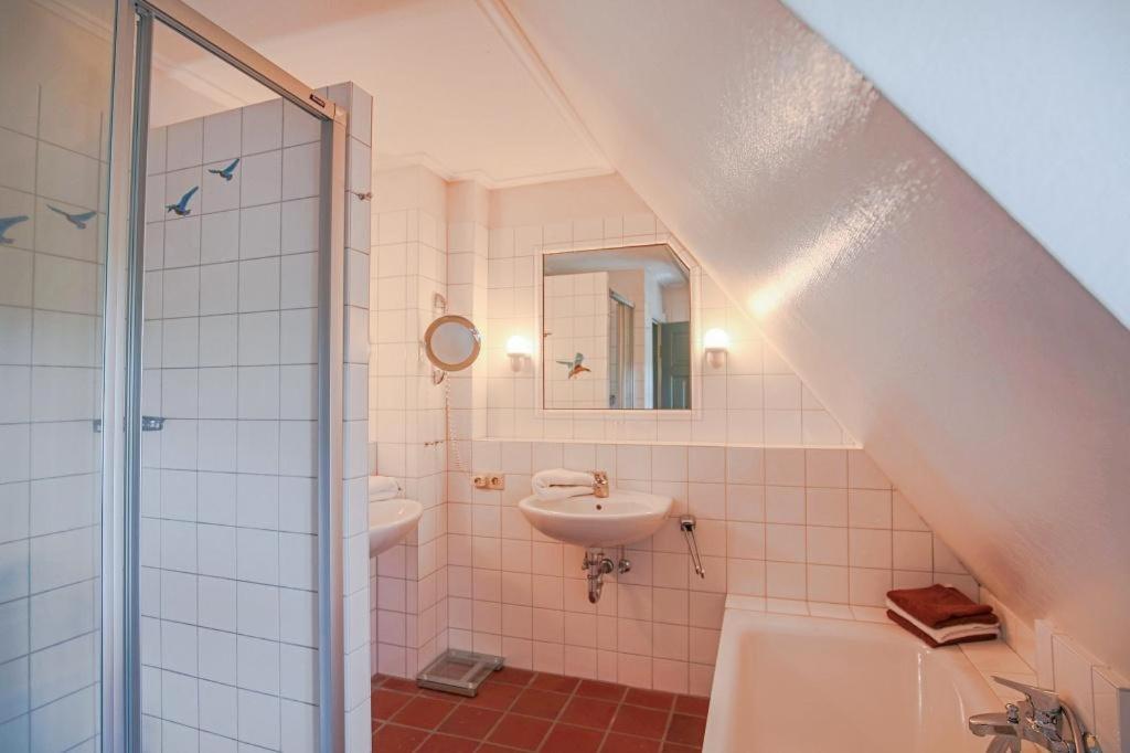 Reethus Jan Villa Husum  Exteriör bild
